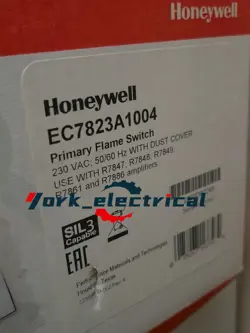 NEW HONEYWELL EC7823A1004 BURNER CONTROL EC7823A1004 EXPEDITED SHIPPING