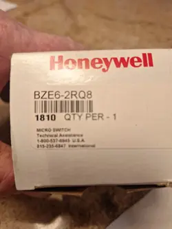 BZE6-2RQ8 NEW HONEYWELL LIMIT SWITCH IN BOX 
