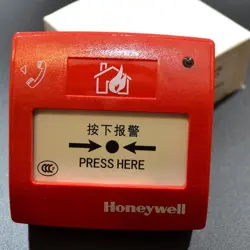 BUTTON FREE SHIPPING