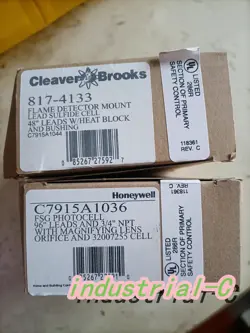 NEW HONEYWELL FLAME DETECTOR C7915A1044