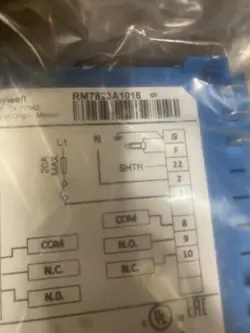 BURNER CONTROL RM7823A-1016