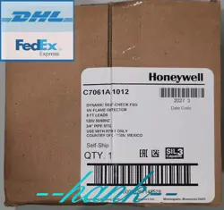 IN BOX BRAND NEW C7061A1012 HONEYWELL C7061A 1012 UV FLAME DETECTOR FASTSHIPPING