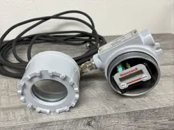 HONEYWELL WBH-TE HA-9X XYR 5000 BASE RADIO 24V DC RF CABLE