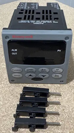 DC2500-CE-1A00-200-00000-00-0 90-250VAC UNIVERSAL