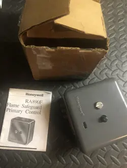 RA890F1288 PROTECTOR