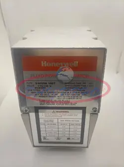 ONE NEW HONEYWELL ACTUATORS V4055A1007 V4055A 1007