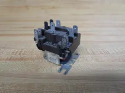 HONEYWELL R8222-D-1014 TRADELINE DPDT RELAY R8222D1014