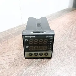 MICROPRO VOLT VOLTAGE