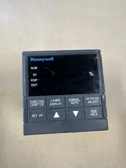 DIGITAL CONTROL DC330B-KT-003-20-0A0000-00-0