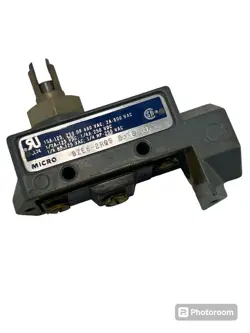 BZE62RQ9 AS PICTURED
