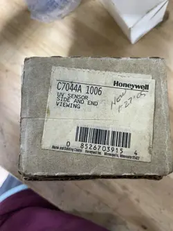 HONEYWELL C7044A-1006 C7044A1006
