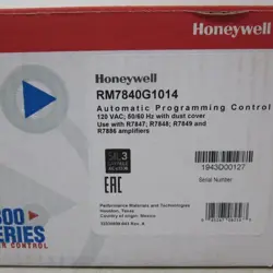 ONE NEW HONEYWELL RM7840G1014 FLAME BURNING CONTROLLER FREE DELIVERY