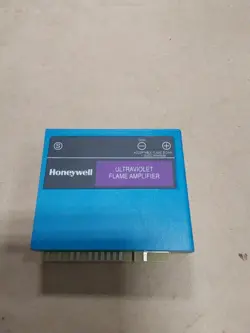 HONEYWELL R7849A1023 FLAME AMPLIFIER R7849 A 1023