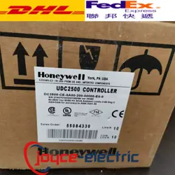 1PC HONEYWELL UDC2500 DIGITAL CONTROLLER DC2500-TE-1000-200-00000-00-0