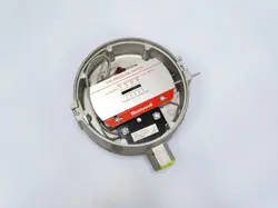 C437D-1013 SWITCH