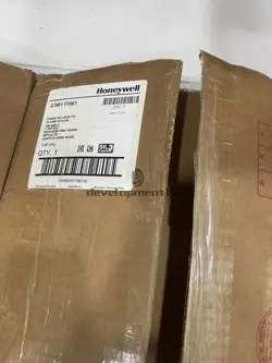1PCS NEW HONEYWELL FLAME DETECTOR C7061F2001 C7061 F2001 FAST SHIP