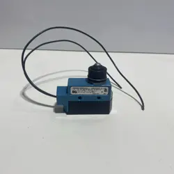 1PC HONEYWELL BZE6-2RN MICRO LIMIT SWITCH BZE62RN