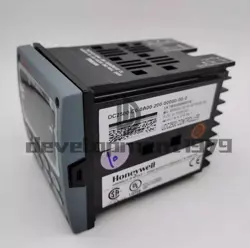 1PC NEW HONEYWELL DC2500-C0-0A00-200-00000-00-0 CONTROLLER UDC2500