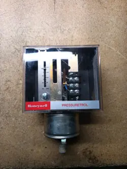 HONEYWELL # L91A1037 MODULATING PROPORTIONING STEAM PRESSURE CONTROL