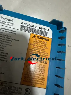 1PC HONEYWELL RM7800E1010 FLAME CONTROLLER RM7800E1010 NEW IN BOX EXPEDITED SHIP