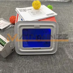 ONE NEW HONEYWELL  T6865H2WB TEMPERATURE CONTROLLER