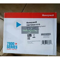 1PC NEW HONEYWELL RM7850A1019 BURNER CONTROL  FAST SHIP