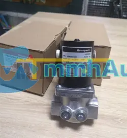 1PCS BRAND NEW ONES  HONEYWELL VE4020A1005