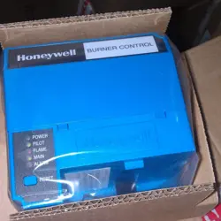 RM7890A1015 BURNER CONTROL