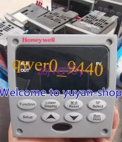 HONEYWELL UDC2500 TEMPERATURE CONTROLLER DC2500-CB-0A00-200-00000-00-0 #T8221 Y
