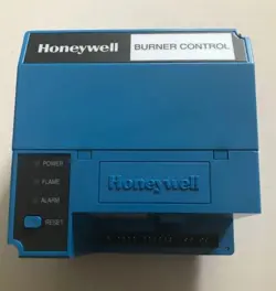 1PC NEW HONEYWELL RM7895B1013 BURNER CONTROL RM7895B1013 FAST SHIPPING