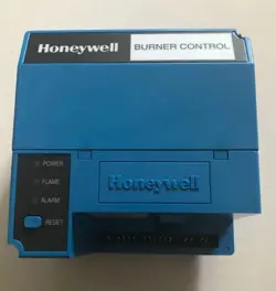 1PC NEW HONEYWELL RM7895B1013 BURNER CONTROL RM7895B1013 FAST SHIPPING