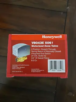 NEW HONEYWELL V8043E5061 MOTORIZED ZONE VALVE 2KKR6