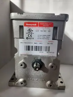 1PC HONEYWELL ACTUATOR M9174C1025 M9174C 1025 NEW DHL SHIPPING