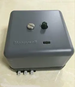 NEW HONEYWELL RA890F