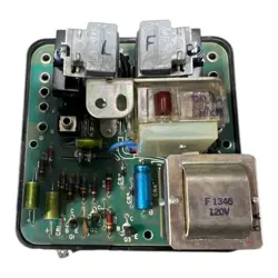 HONEYWELL RA890F FLAME SAFEGUARD PROTECTOR RELAY USED SURPLUS.