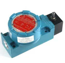 NEW HONEYWELL FLAMEPROOF