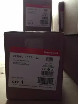 NEW HONEYWELL MODUTROL MOTOR M7294Q1007 M7294Q 1007  EXPEDITED SHIPPING