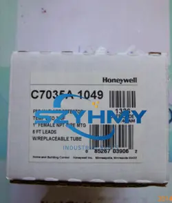 1PC NEW HONEYWELL C7035A 1049 C7035A1049 FLAME DETECTOR EXPEDITED SHIPPING #S