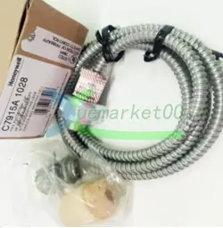 ONE NEW HONEYWELL C7915A1028 FLAME DETECTOR