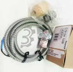 1PC NEW HONEYWELL C7915A1028 FLAME DETECTOR