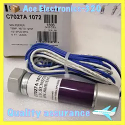 NEW 1PC HONEYWELL C7027A1072 FLAME DETECTOR C7027A 1072