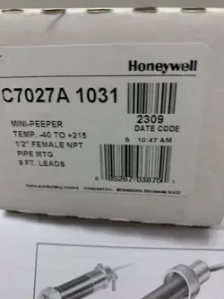 HONEYWELL C7027A1031 BURNER