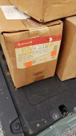 BOX WHS1