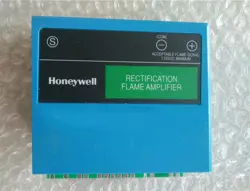 HONEYWELL R7847A1074 BURNER CONTROLLER R7847 A1 074 FAST SHIPPING NEW