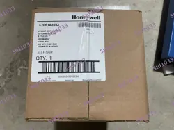 HONEYWELL C7061A1053 UV FLAME DETECTOR C7061A1053 NEW