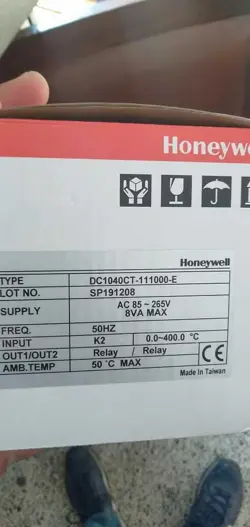 NEW HONEYWELL DC1040CT-111000E