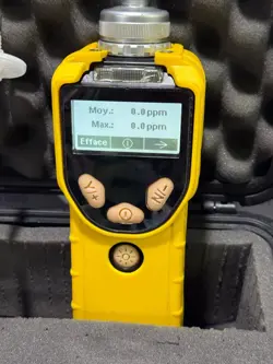 PORTABLE GAS DETECTOR