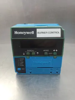 BURNER CONTROL MODULE.