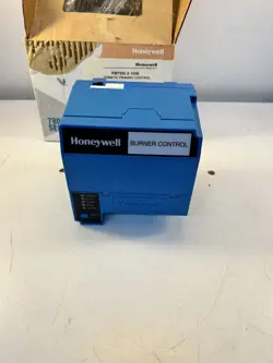 NEW  OPEN BOX HONEYWELL  RM7890A1056 PRIMARY CONTROL RM7890 A 1056