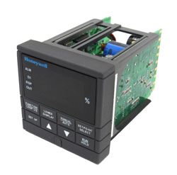NEW HONEYWELL DC330E-KE-000-20-000000-00-0 EXPANDED TEMPERATURE CONTROL